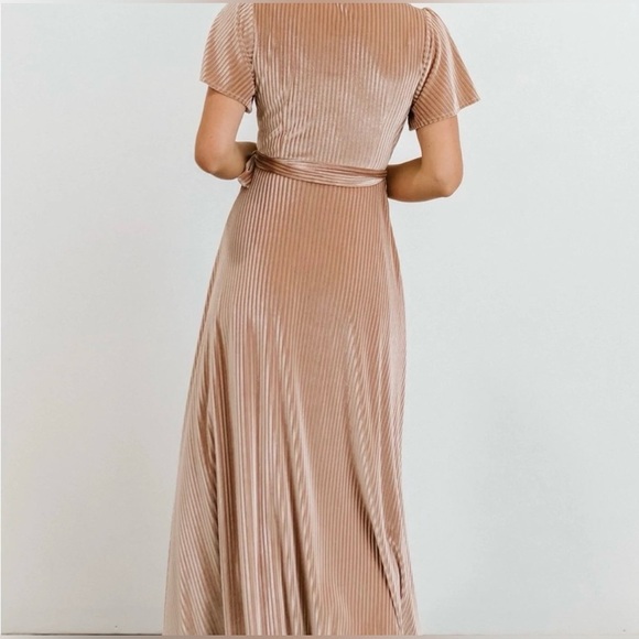 Baltic Born Andi Ribbed Velvet Wrap Maxi Dress Champagne XXL NWT - Picture 8 of 12